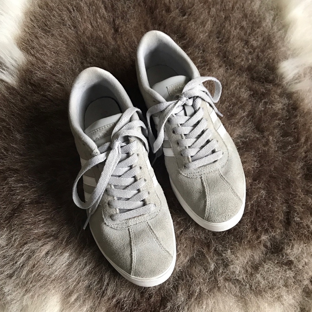 Women’s Adidas Courtset Sneaker in Gray (Size 7.5)